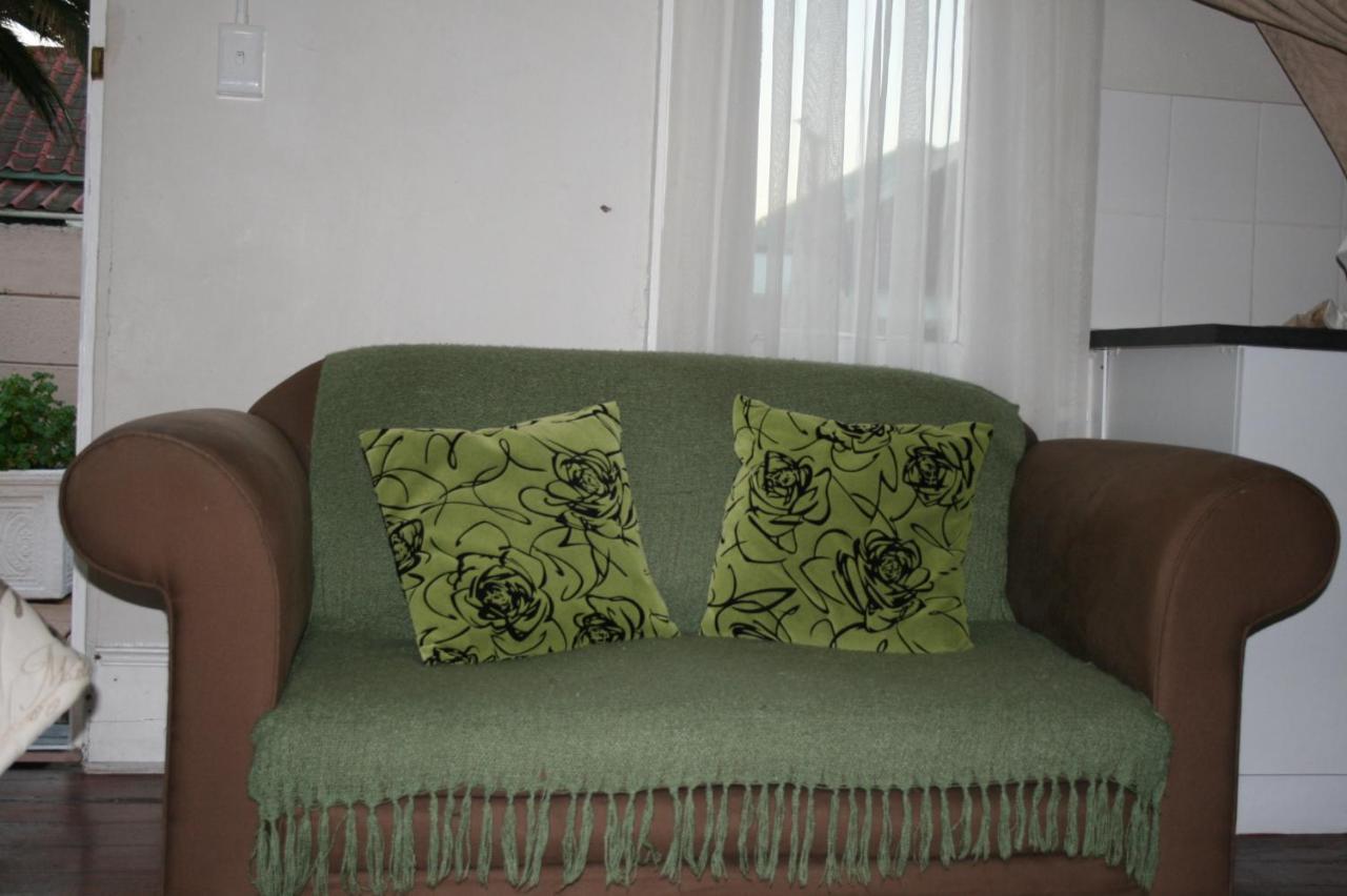 Glen Lilly Self Catering Apartment ปาโรว์ ภายนอก รูปภาพ